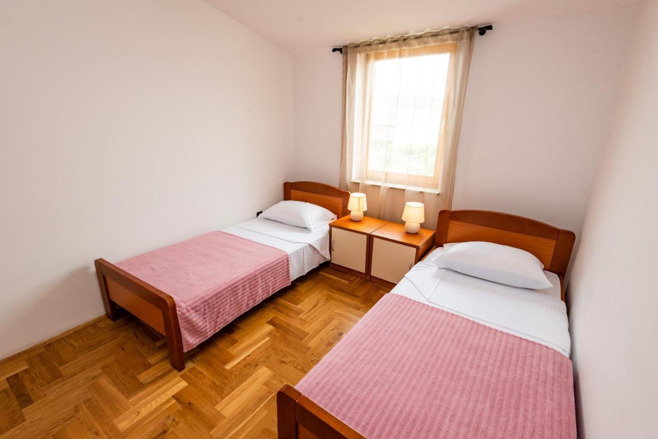 Smiljanic Tribunj (Sibenik-Knin)
