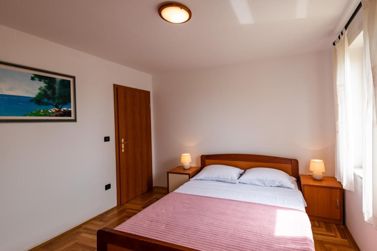 Smiljanic Apartment Tribunj (Sibenik-Knin)