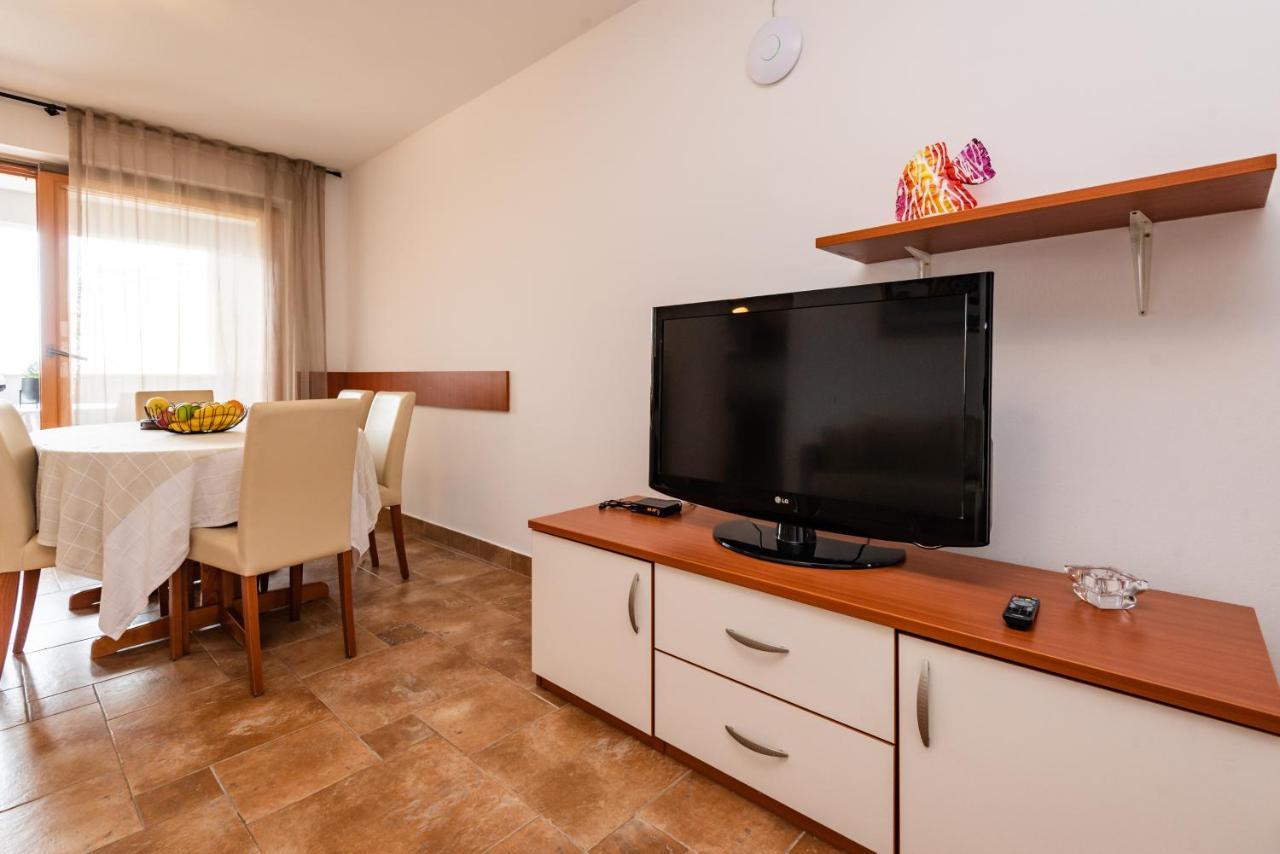 Smiljanic Tribunj (Sibenik-Knin)