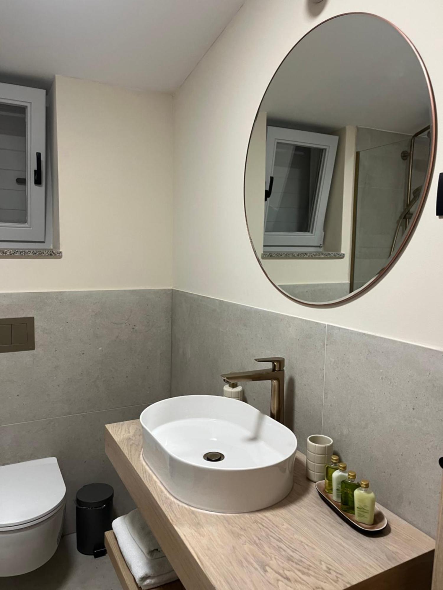 Apartment Smiljanic Tribunj (Sibenik-Knin)